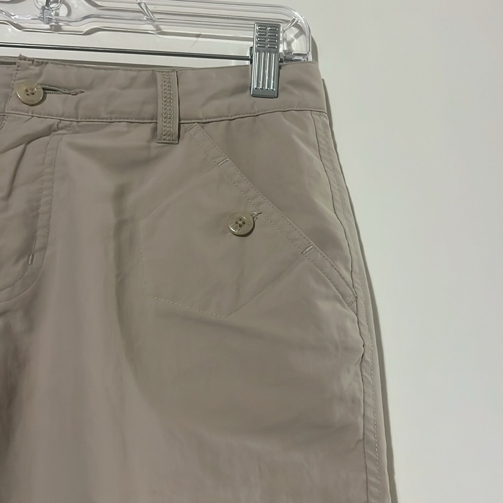 Columbia lightweight khaki capri pants - Picture 3 of 8